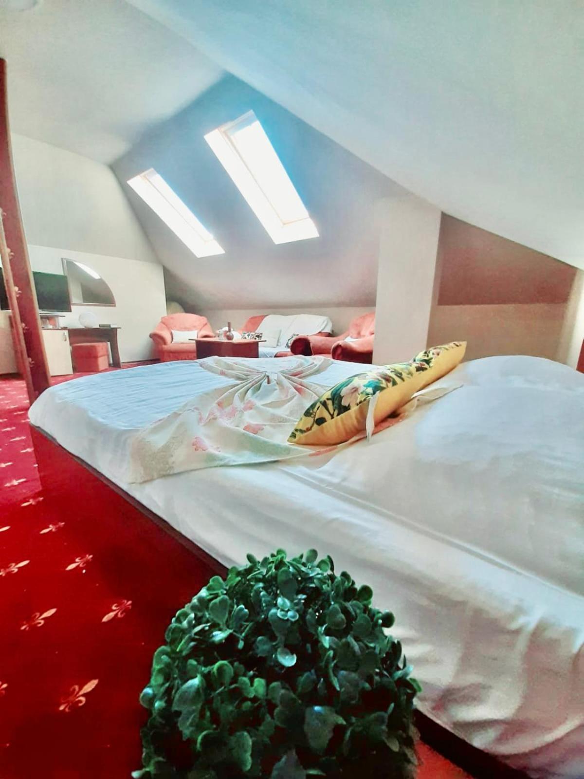 Vila Miluna Mamaia Dış mekan fotoğraf