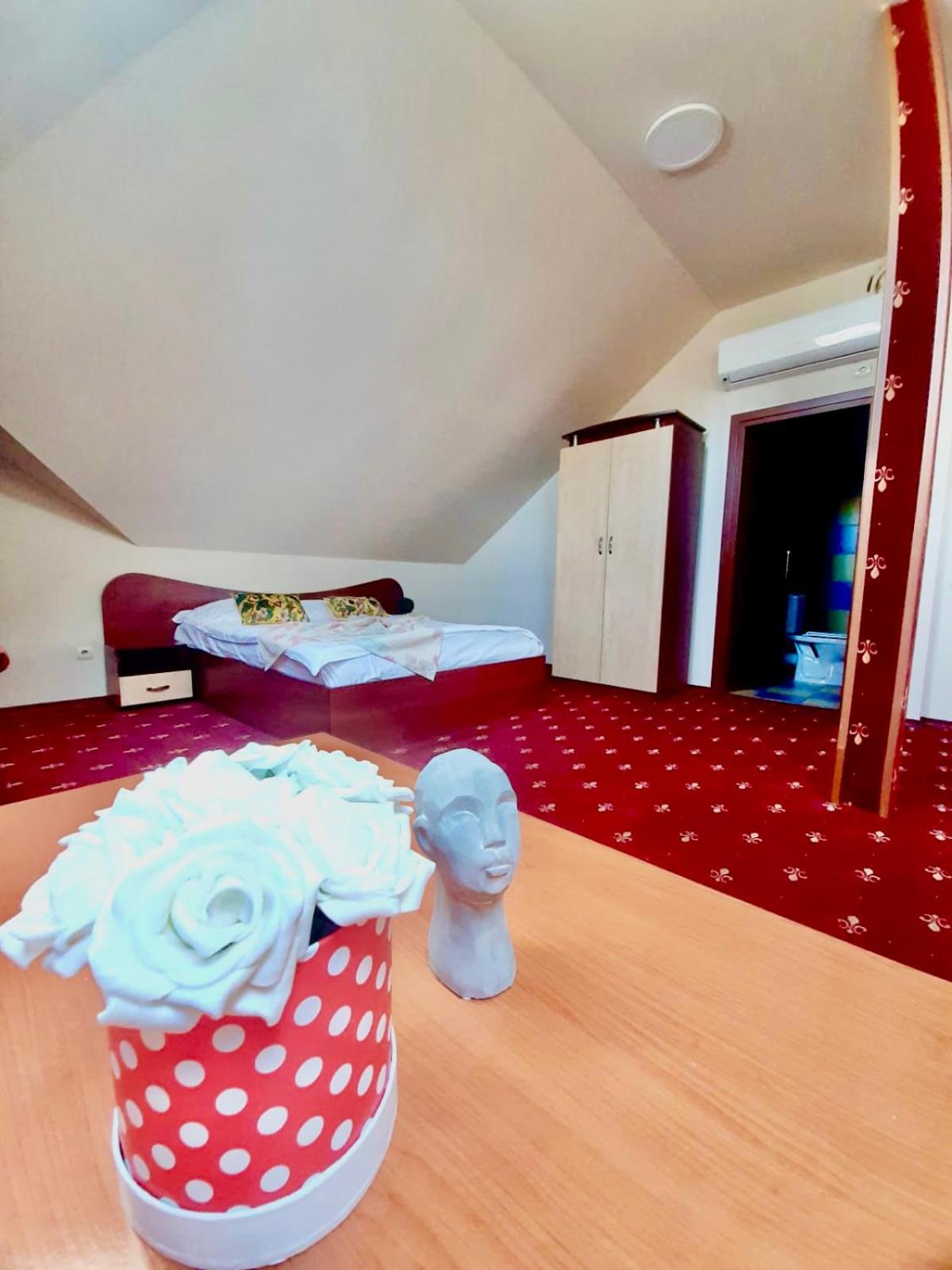 Vila Miluna Mamaia Dış mekan fotoğraf